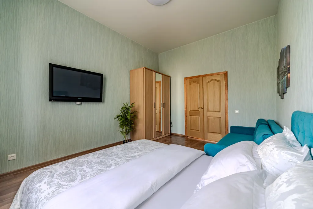 Апартаменты Ladgorna на Независимости 13