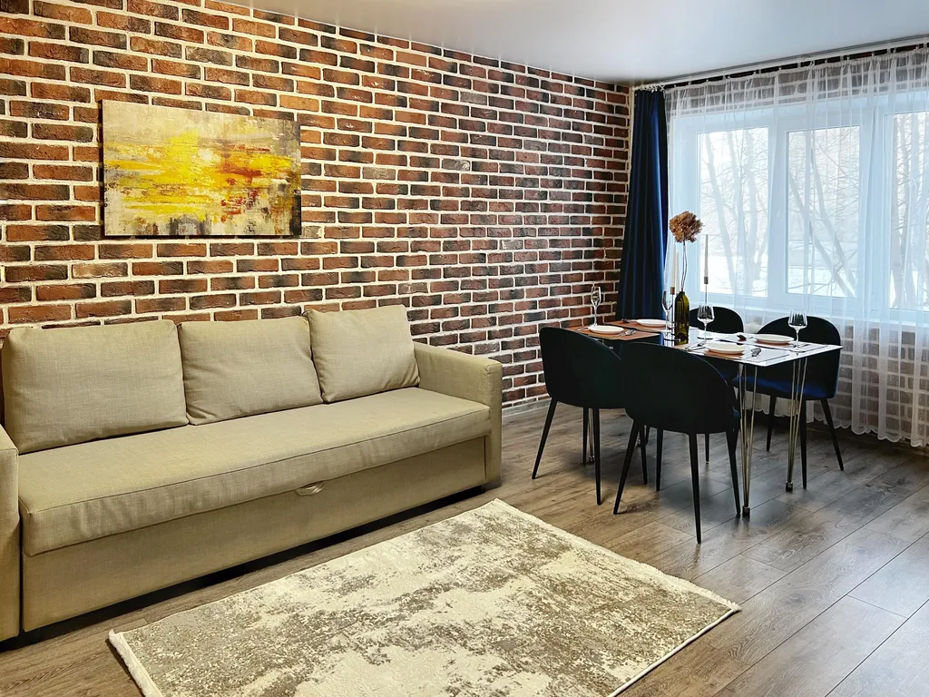 Уютная двухкомнатная квартира в центре города рядом с Дворцом Молодежи