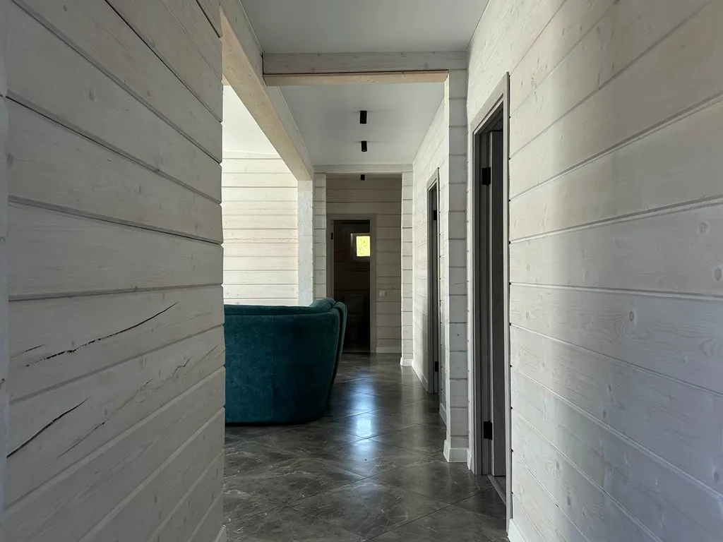 Уютный новый коттедж на берегу Финского залива
С баней на дровах