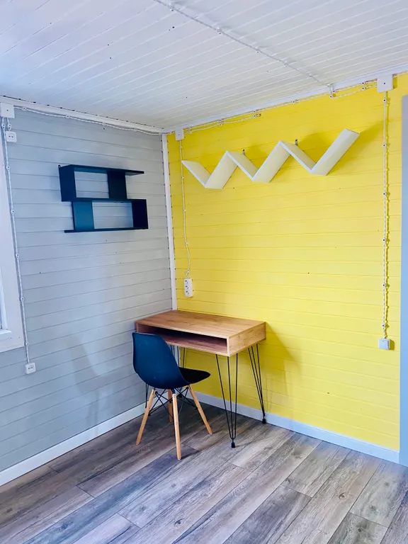 Коттедж Коттедж для семьи на море — Кучугуры