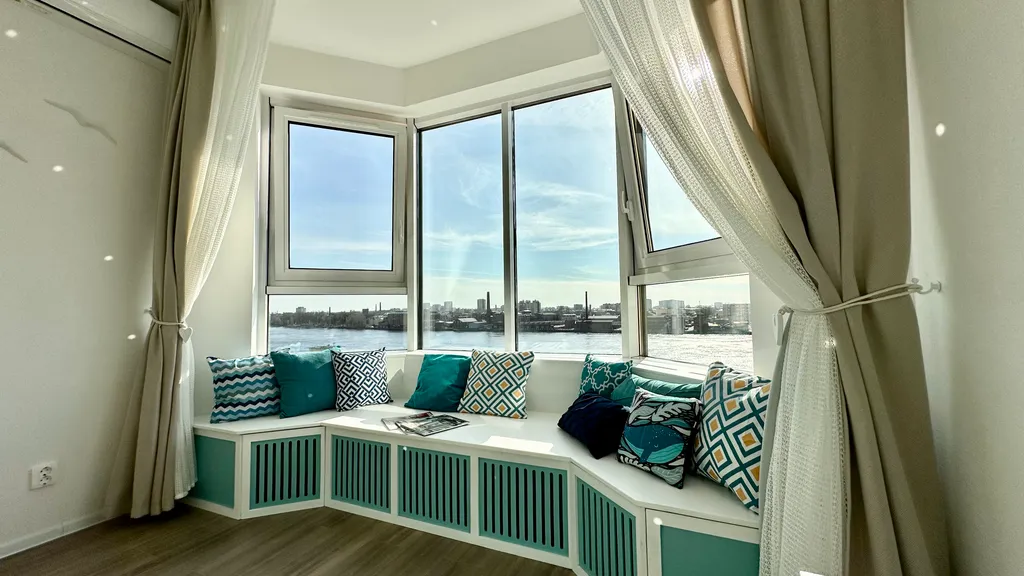 Квартира Квартира с панорамным видом на Неву — Санкт-Петербург