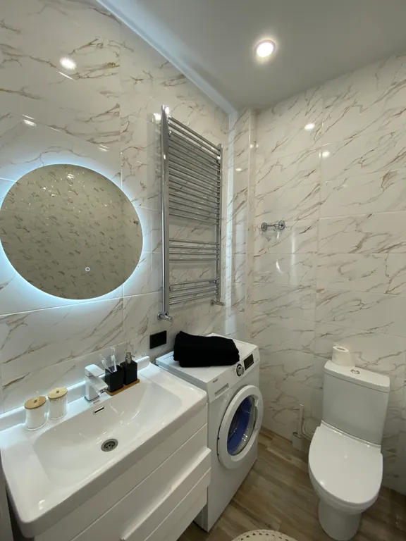 Уютная квартира рядом с аэропортом с видом на горы