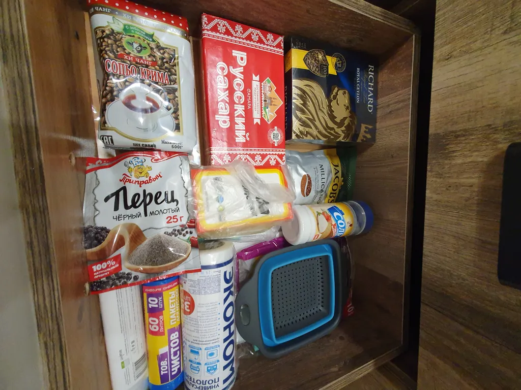 Современная студия с красивыми закатами в самом центре города