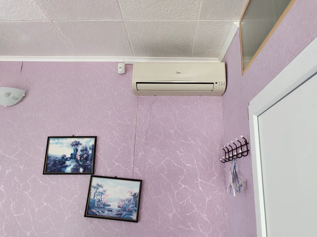 Уютная комната с удобствами с видом на море