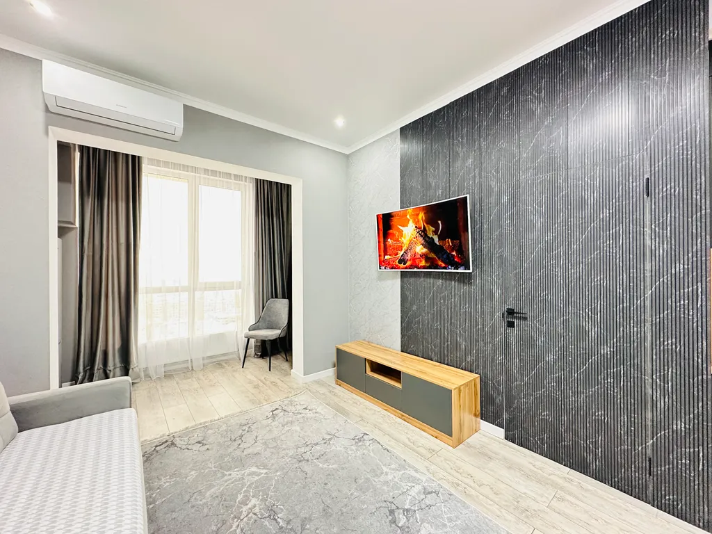 Двухкомнатная квартира с видом на город