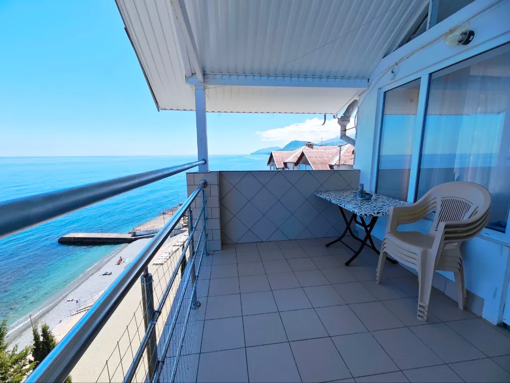 1-комнатные апартаменты Лагуна с видом на море, первая линия