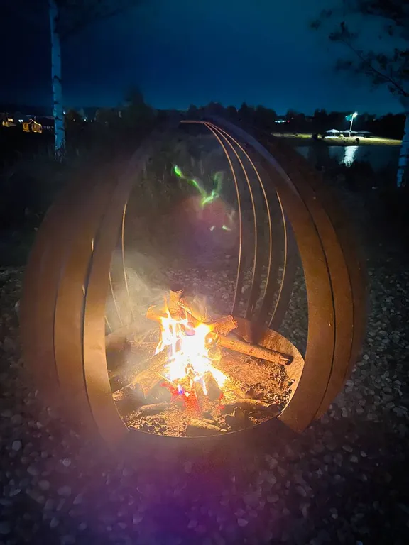 Дом на озере