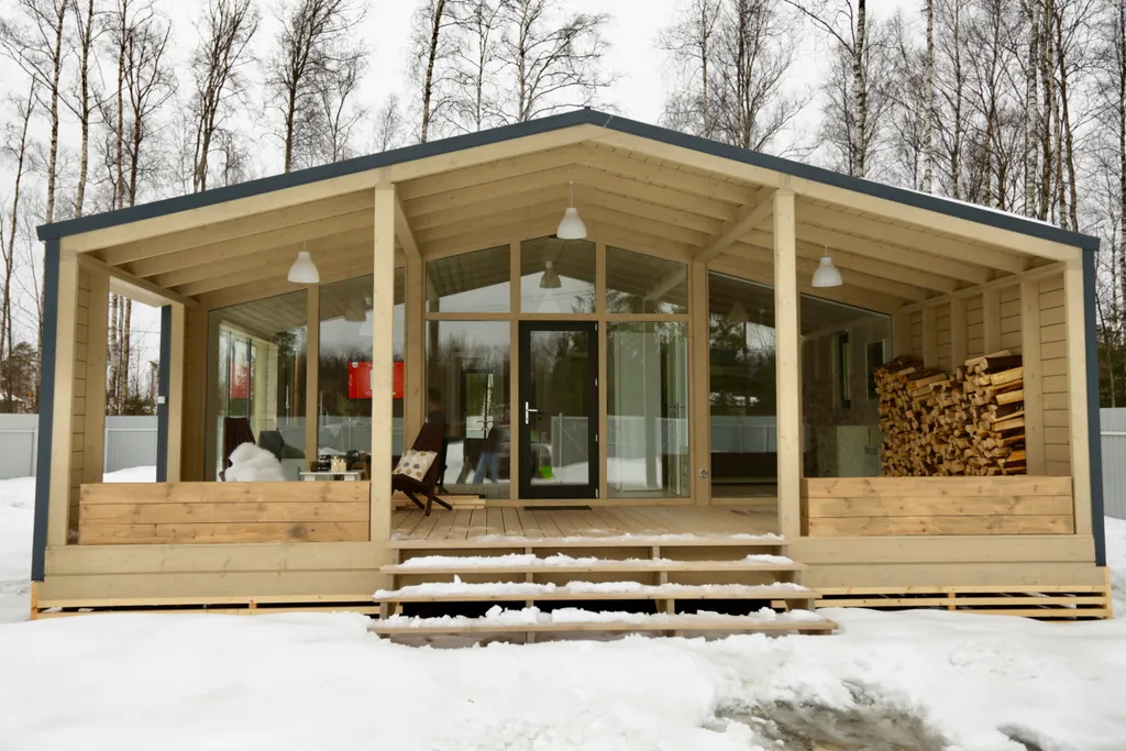 Дом Версаль с уютной террасой