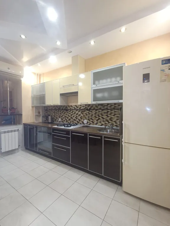 Квартира Трехкомнатная квартира с джакузи — Волгоград