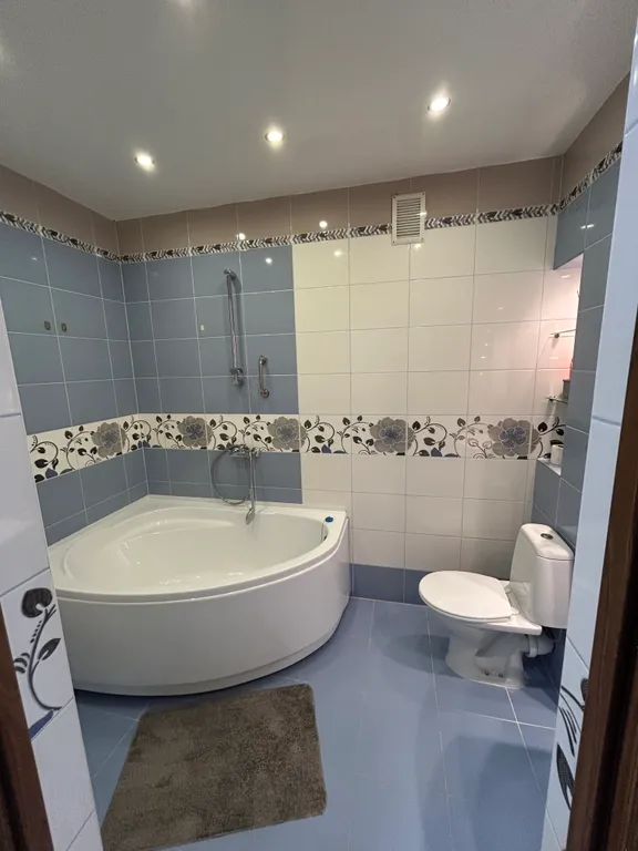 Квартира Уютная просторная квартира в тихом месте — Светлогорск