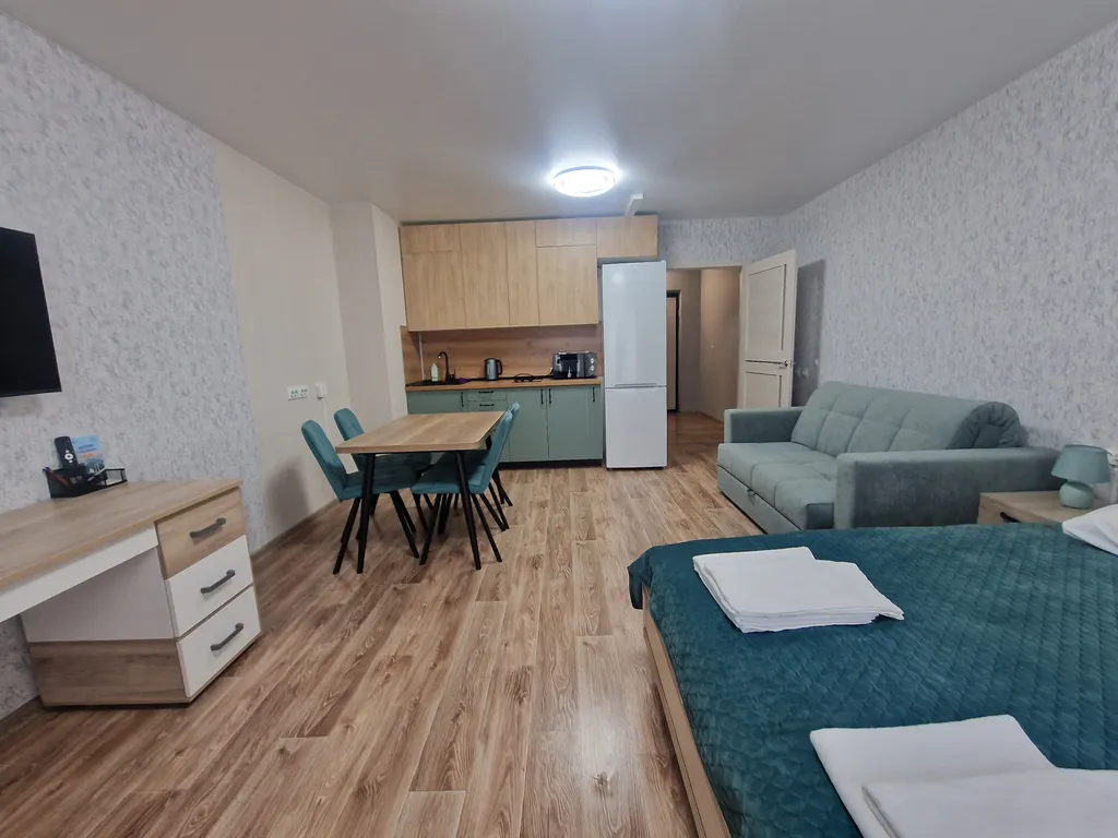 Квартира Квартира с кондиционером в центре, панорамный вид на набережную Енисея — Красноярск