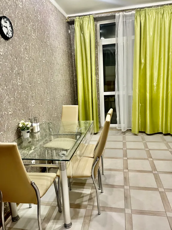 Квартира в новостройке в центре