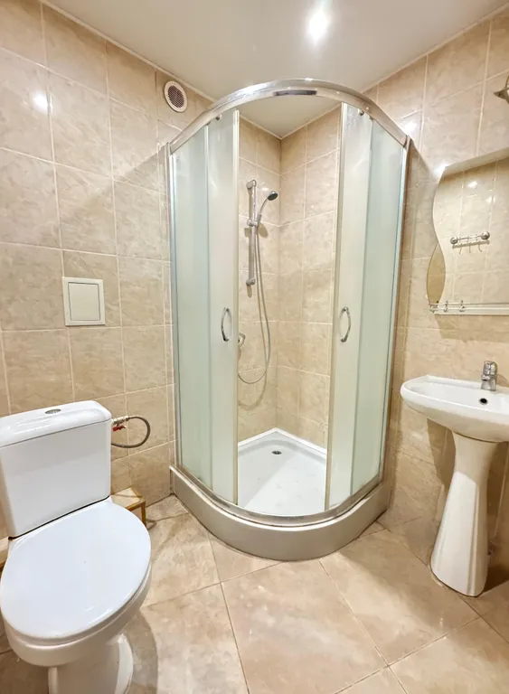 Двухкомнатная квартира на площади Ленина