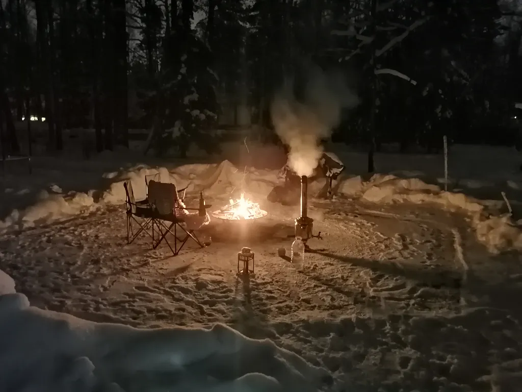 Барнхаус в лесу с голубой гостиной
