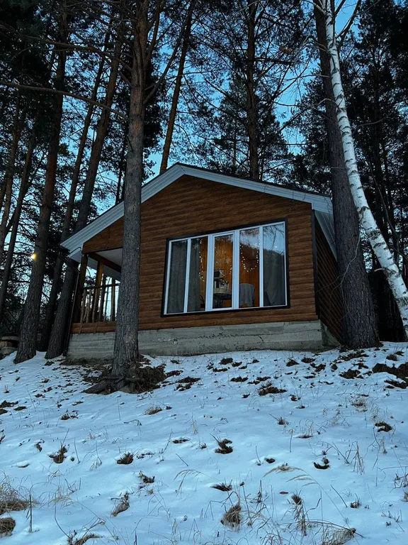 Дом с панорамными окнами на Катунь и Тавдинские пещеры