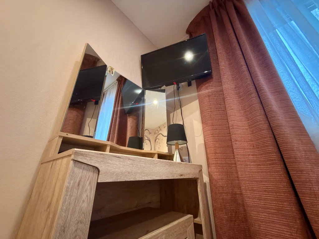 Апартаменты в коттедже с мангалом на территории, от центра 10 минут