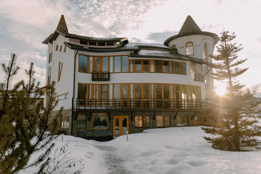 Коттедж с нотками стиля модерн