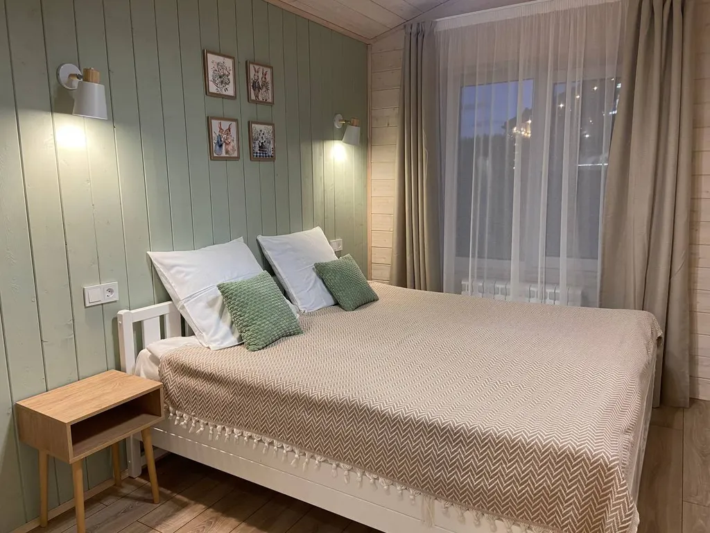 Домик Сказочный Лес с гриль-мангалом, костровой и большой сауной