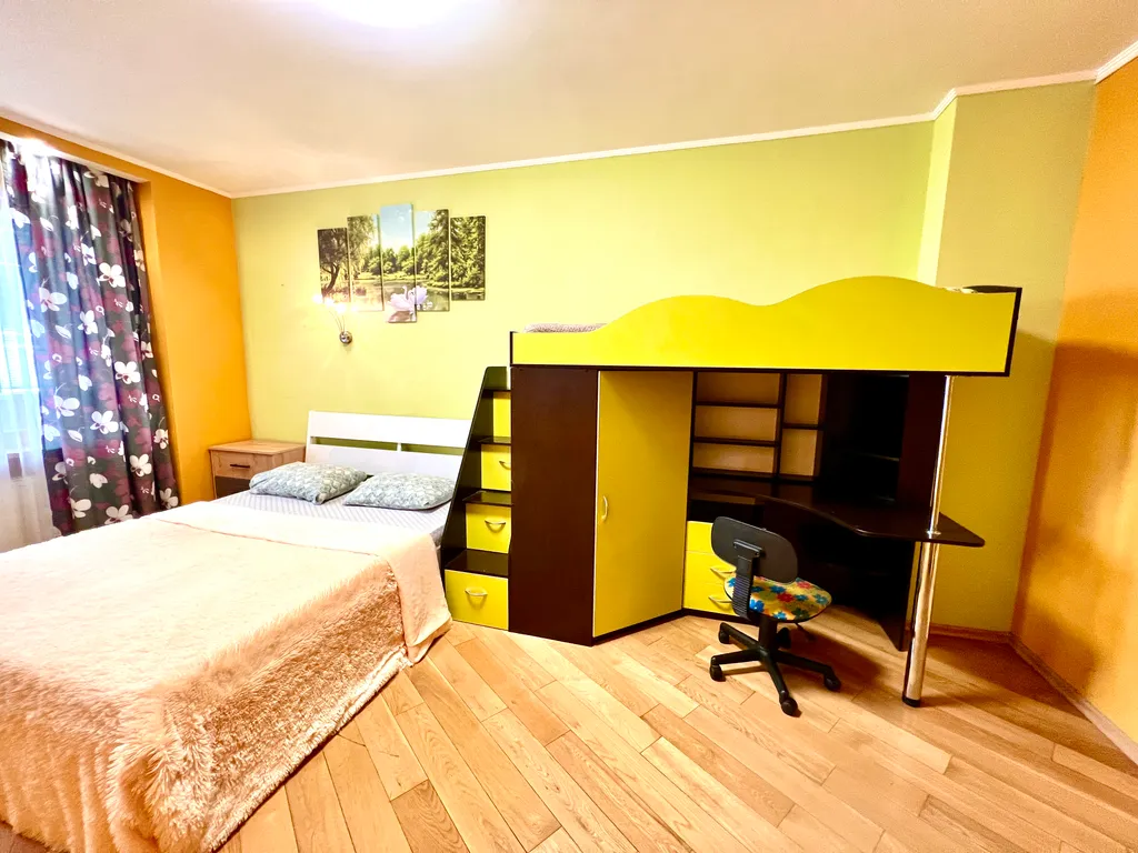 Уютная просторная двушка с видом на реку Волгу