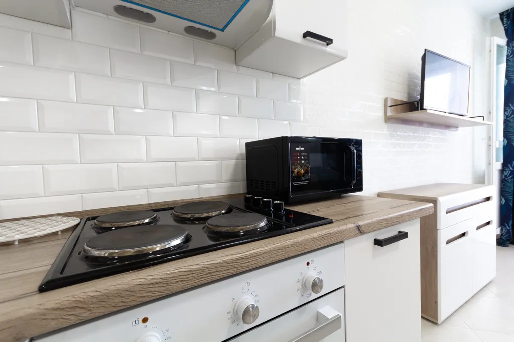 Светлая, уютная студия