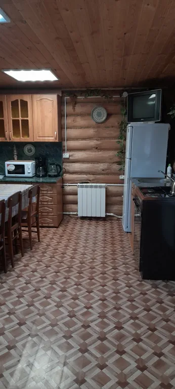 Дом-коттедж со всеми удобствами, недалеко от озера и центра