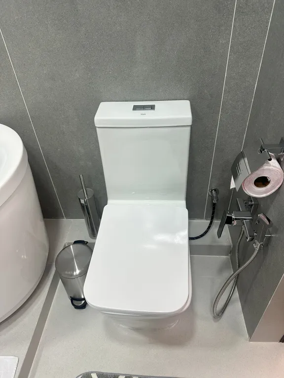 Minor-River apartment