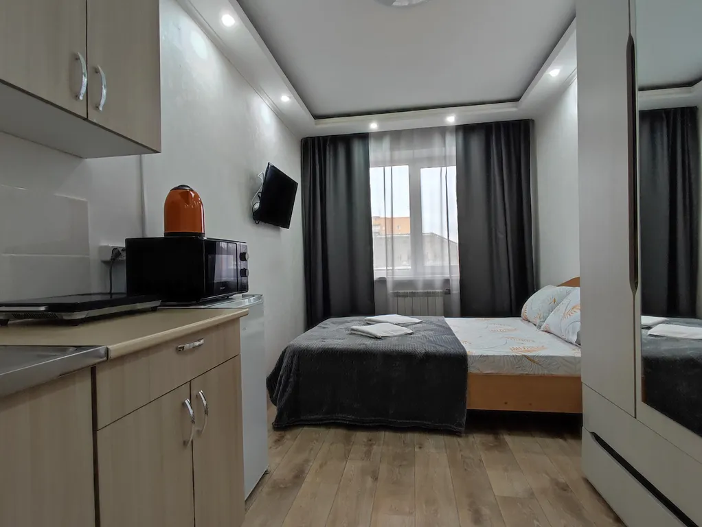 Апартаменты рядом с ТЦ Взлетка Плаза