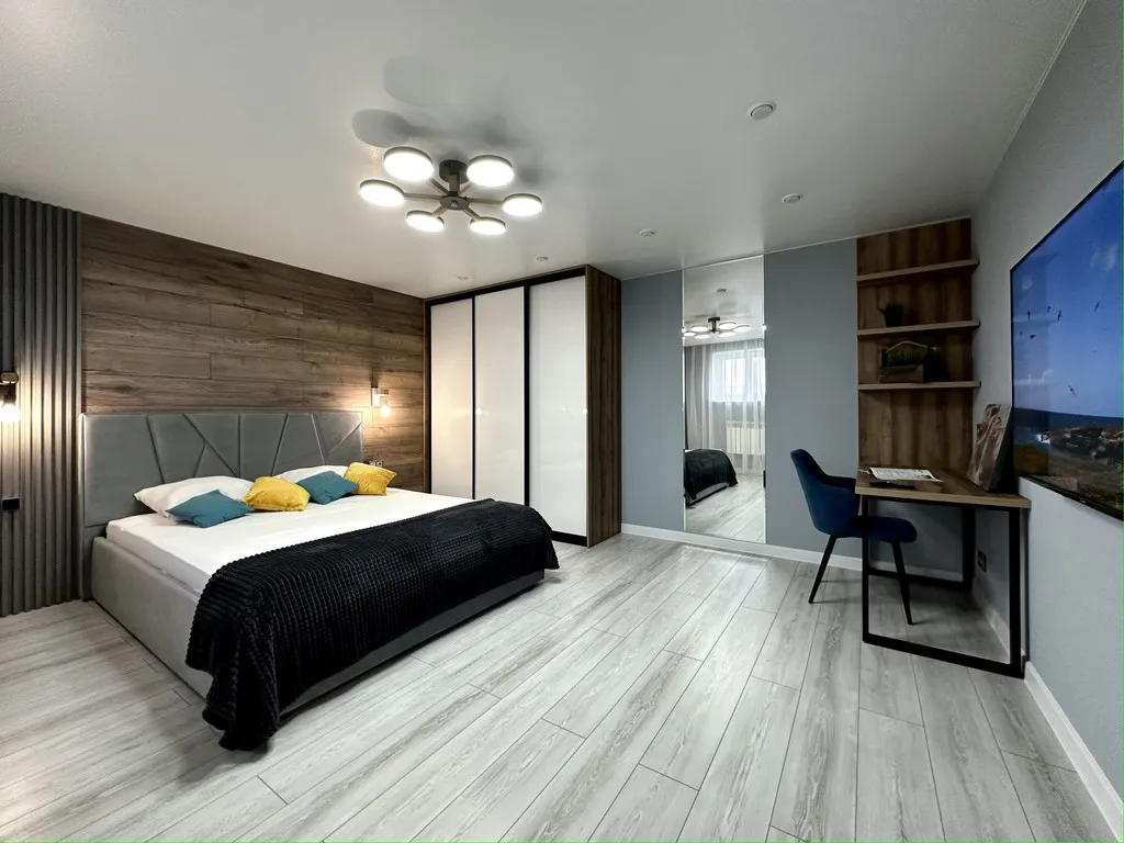 Просторная дизайнерская евродвушка в центре