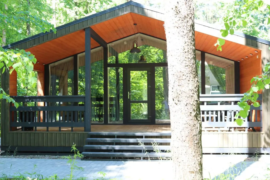 Коттедж Малое бунгало в лесном массиве — аренда посуточно в Воскресенск