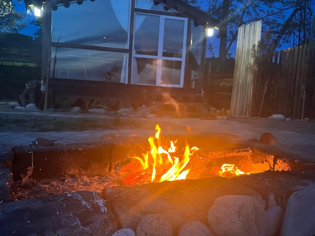 Коттедж Коттедж Бунгало на первой линии моря — Сухум