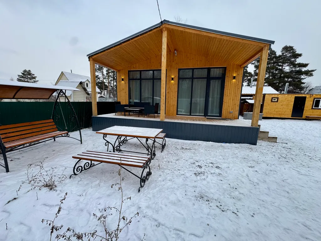 Уютный загородный дом с баней