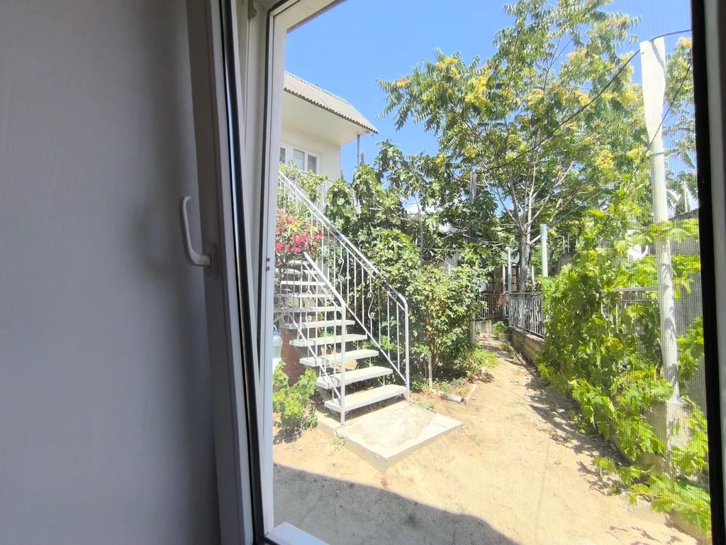 Комфортный дом с удобствами и беседкой