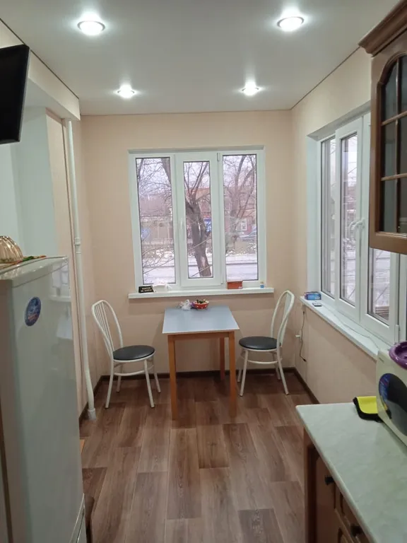 Уютная однокомнатная квартира недалеко от площади Ленина