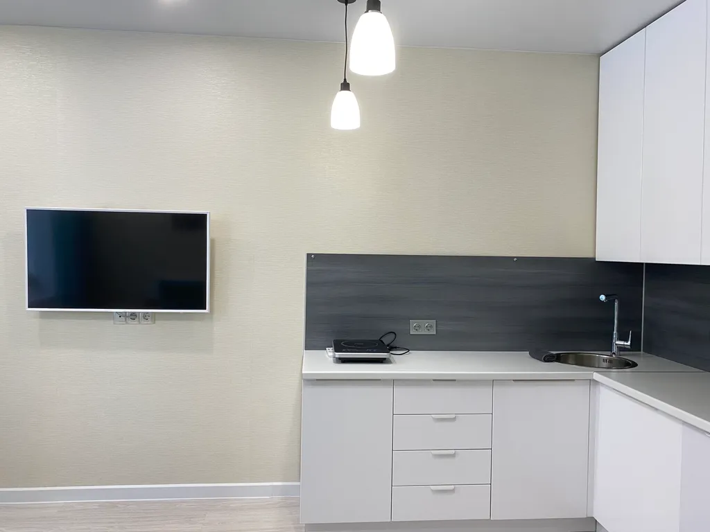 Студия на берегу Обского моря в бору Сказочный лес