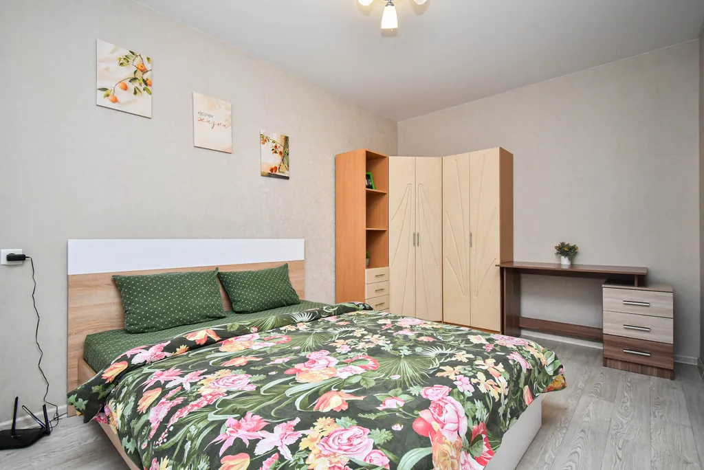 Квартира Просторная квартира возле ТРЦ Планета — Красноярск