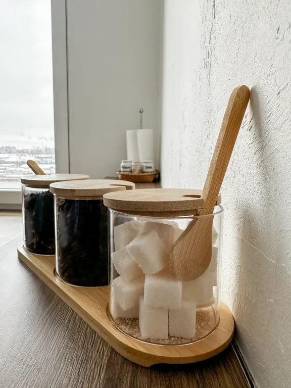 Geometry - просторная квартира с панорамным видом на реку в центре