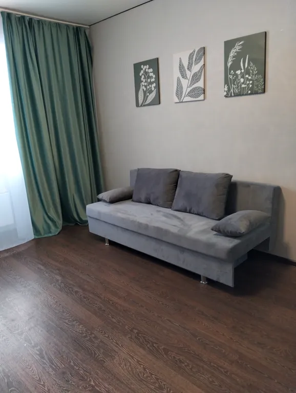 Квартира Снять квартиру посуточно рядом с Аэропором Толмачёво — аренда посуточно в Обь