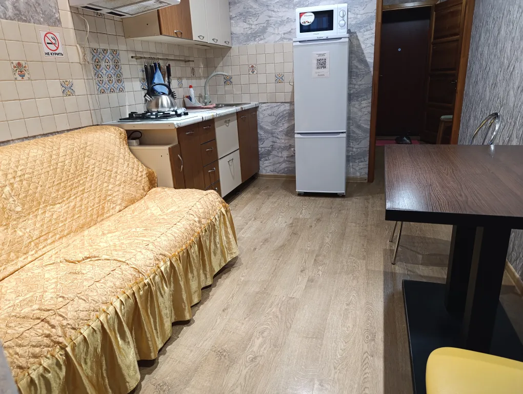 Евродвушка у вокзала