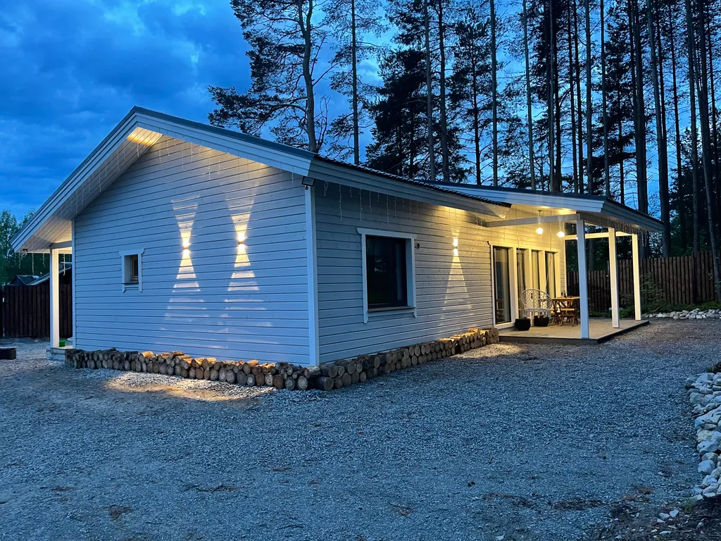 Уютный дом с живописным видом на лес