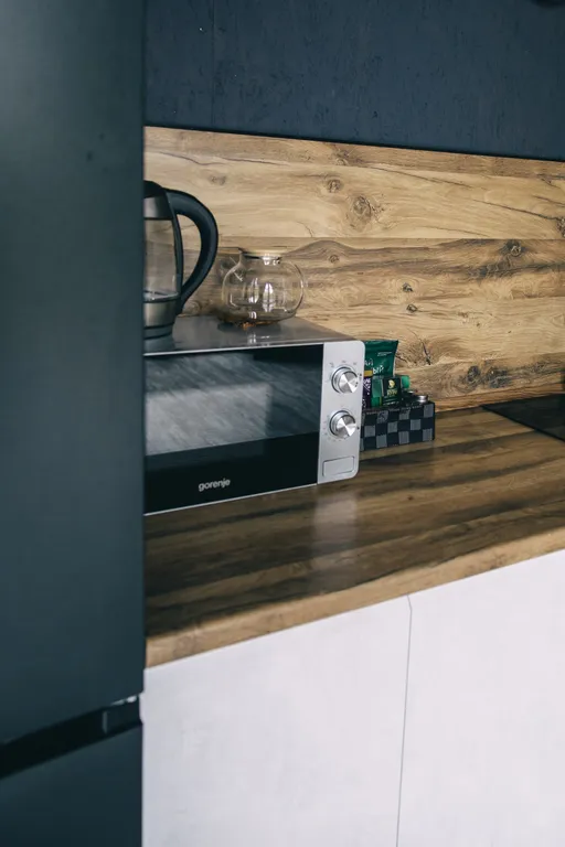 Уютный домик в кедровом лесу