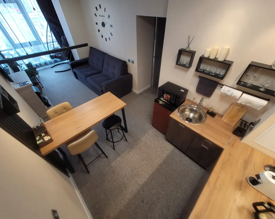 Квартира-студия с фитобочкой и джакузи с панорамным видом в ЖК Scandis