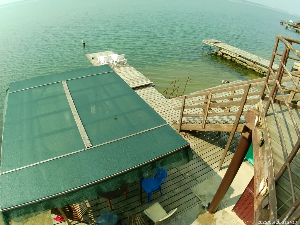 Дом возле моря