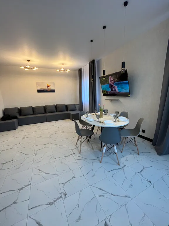 4-комнатный Дом