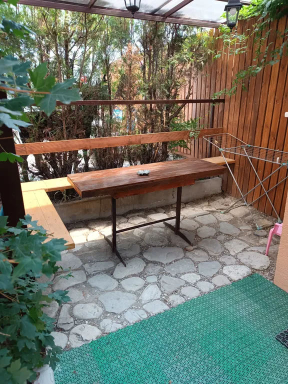 Трёхместный номер с кухней на первом этаже