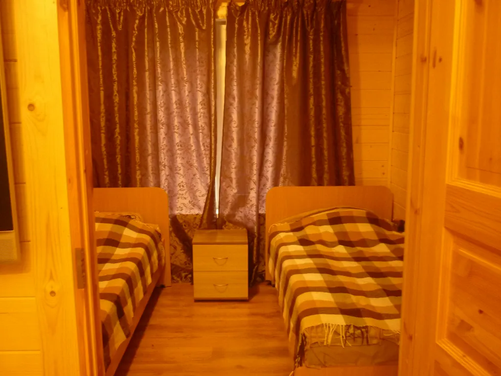 Коттедж на берегу озера