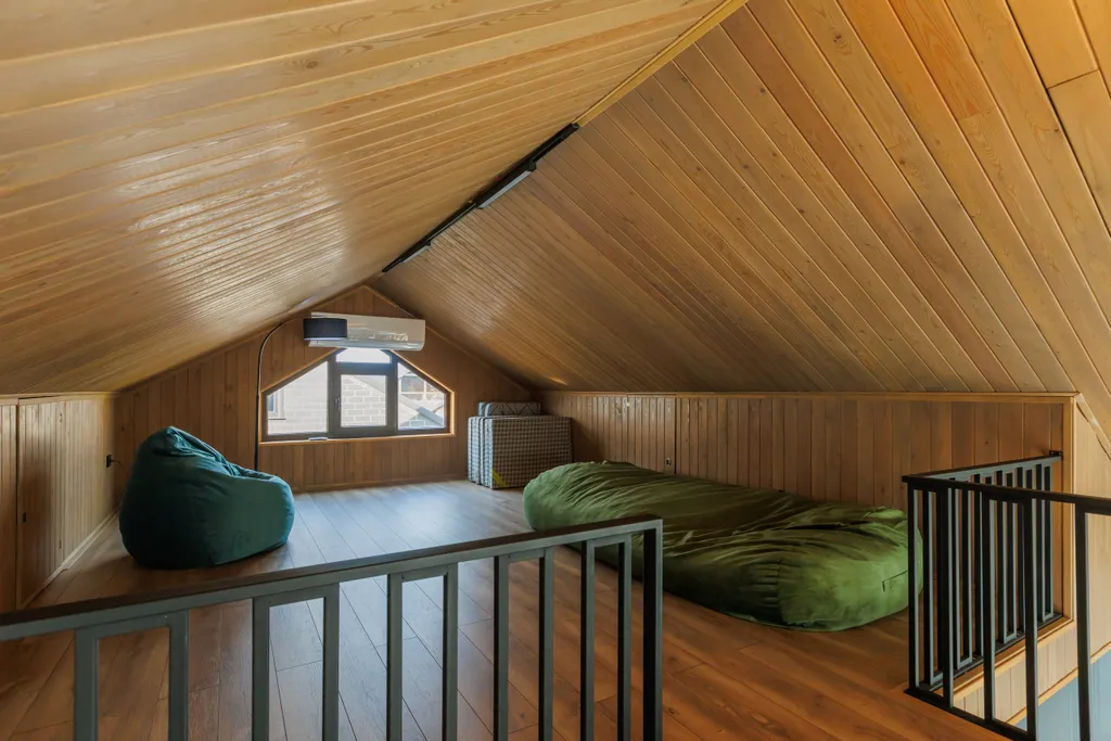 Дом с камином на берегу моря