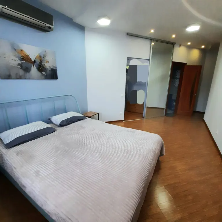 Квартира Просторная 2 комнатная квартира на Взлетке -в деловом центре города — Красноярск