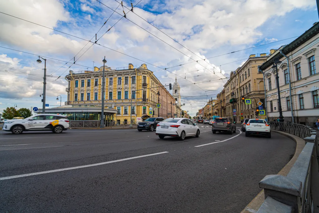 Квартира Квартира с великолепным видом на Неву — Санкт-Петербург