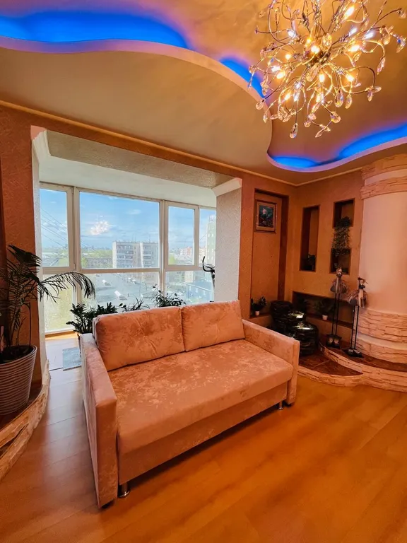 Шикарная трёшка около ТРК Алмаз