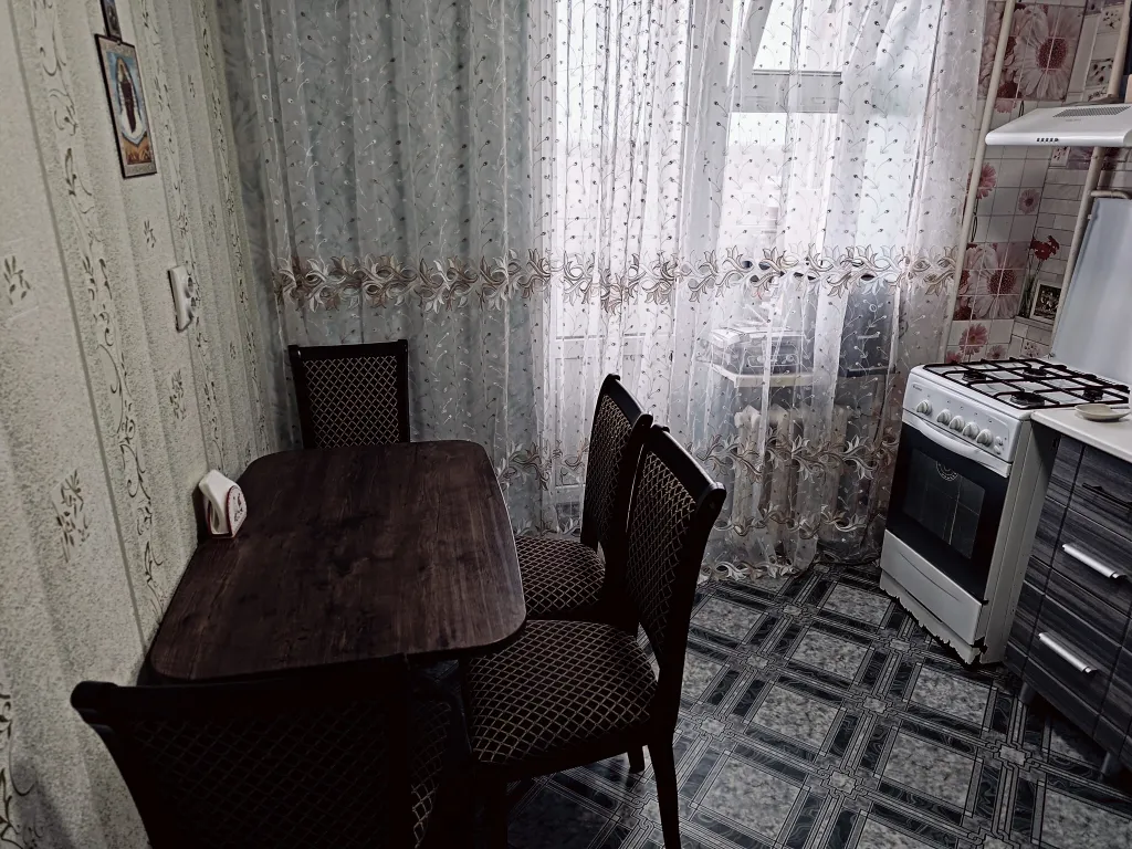 2-комнатная квартира с новым ремонтом